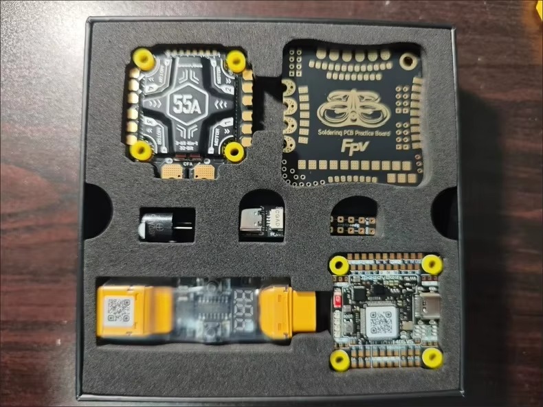 DroMa 1 шт./лот НОВЫЙ Speedybe – обзор и цена Speedybee F405 V4 Bls 55A Stack